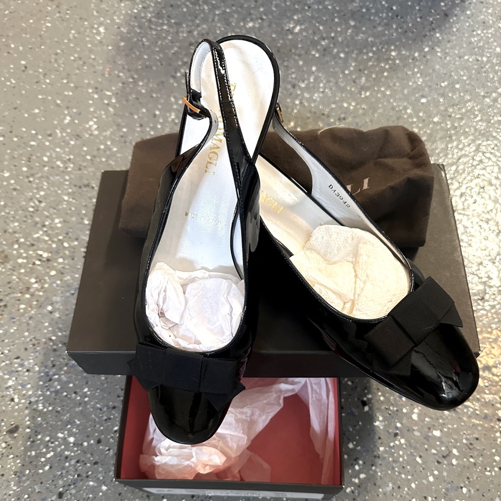 Bruno Magli Ballet Style Loafers/flats - Open back!